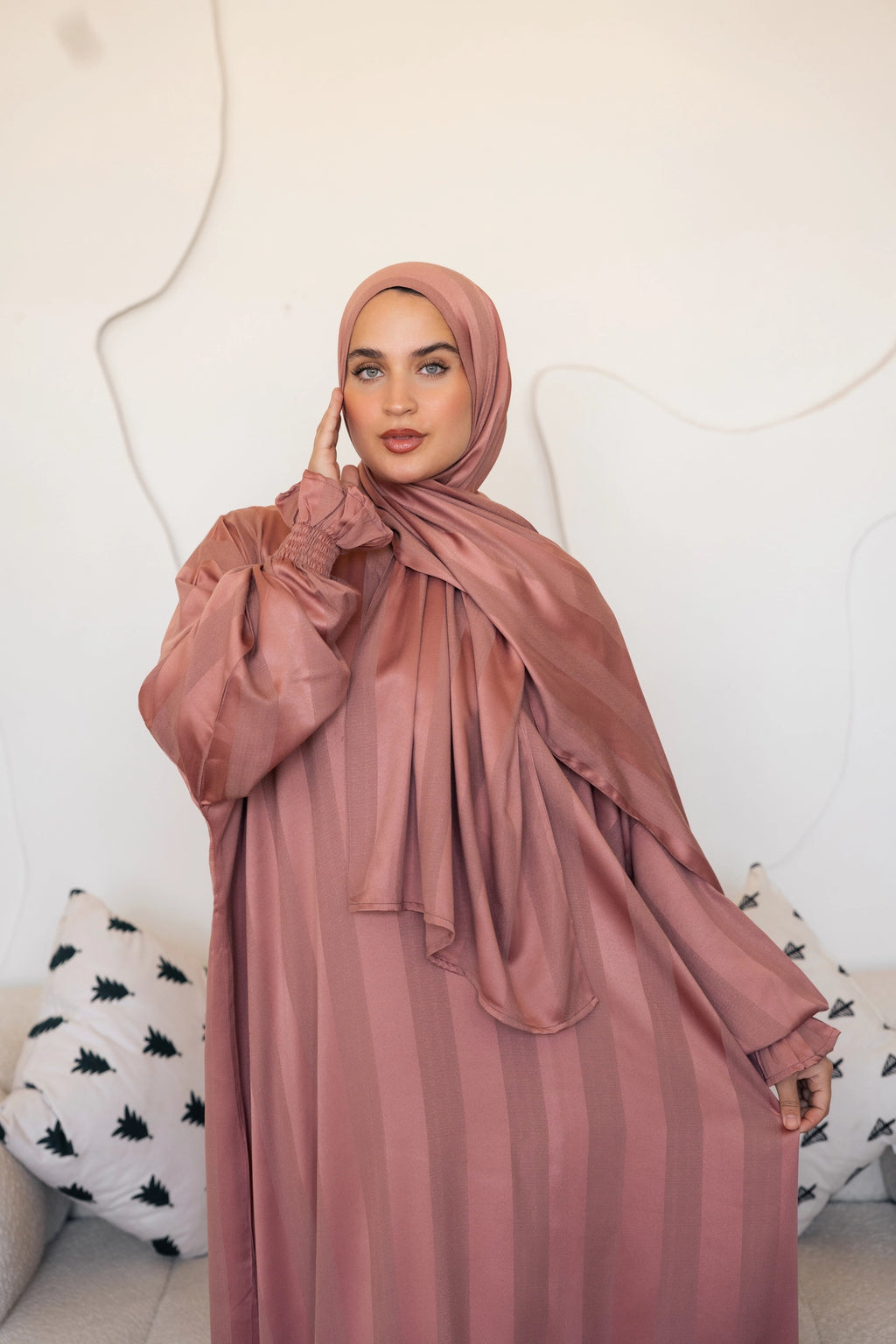 إسدال يقين