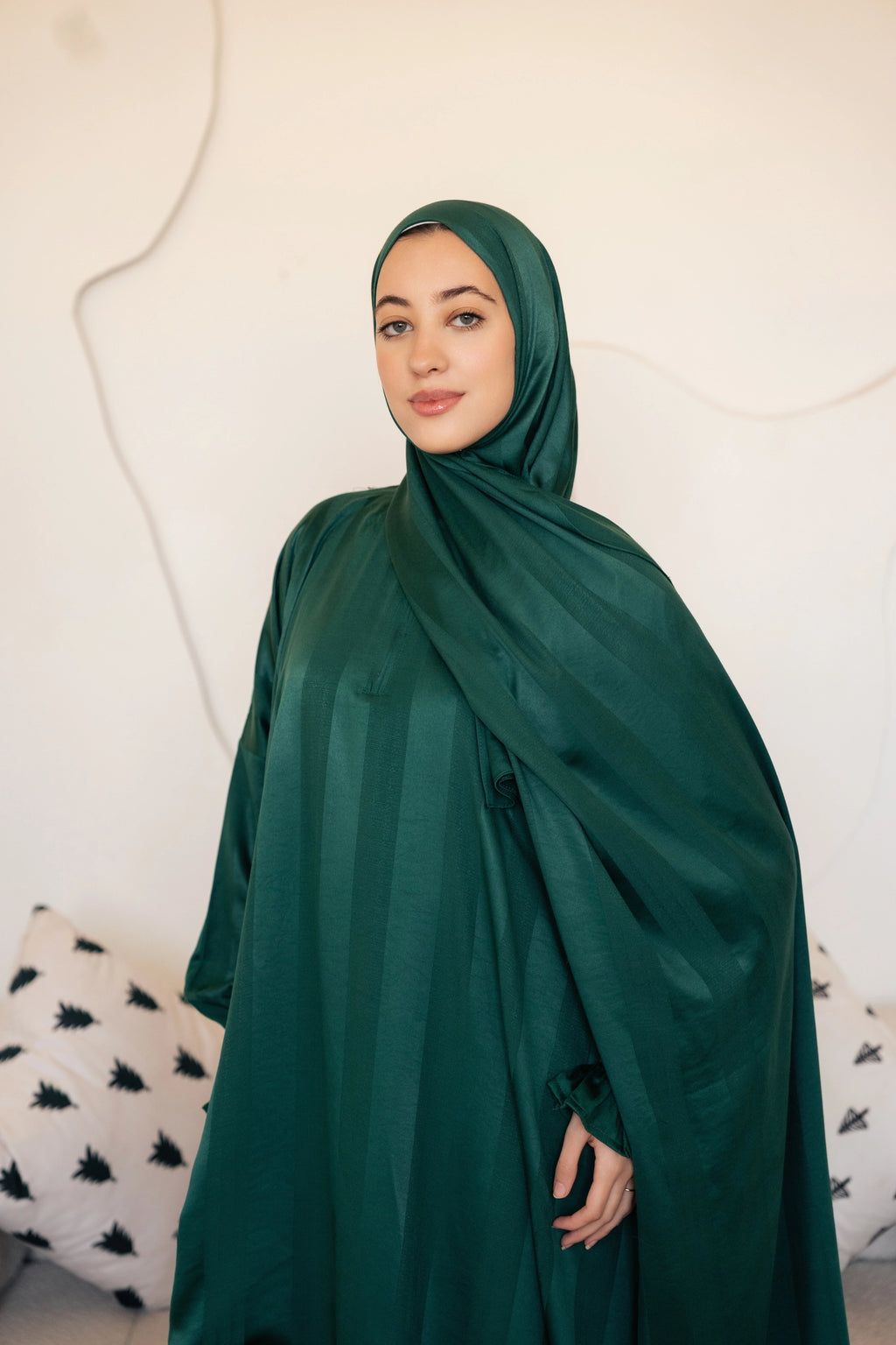 إسدال يقين