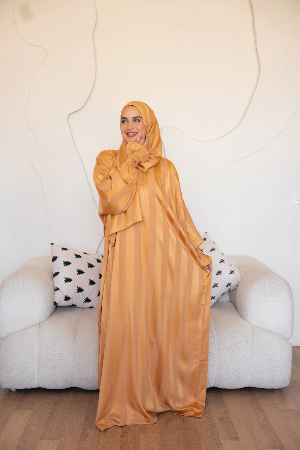 إسدال يقين